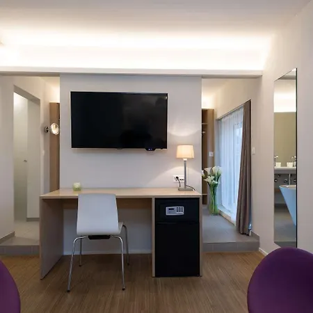 Spirgarten Hotell 3*